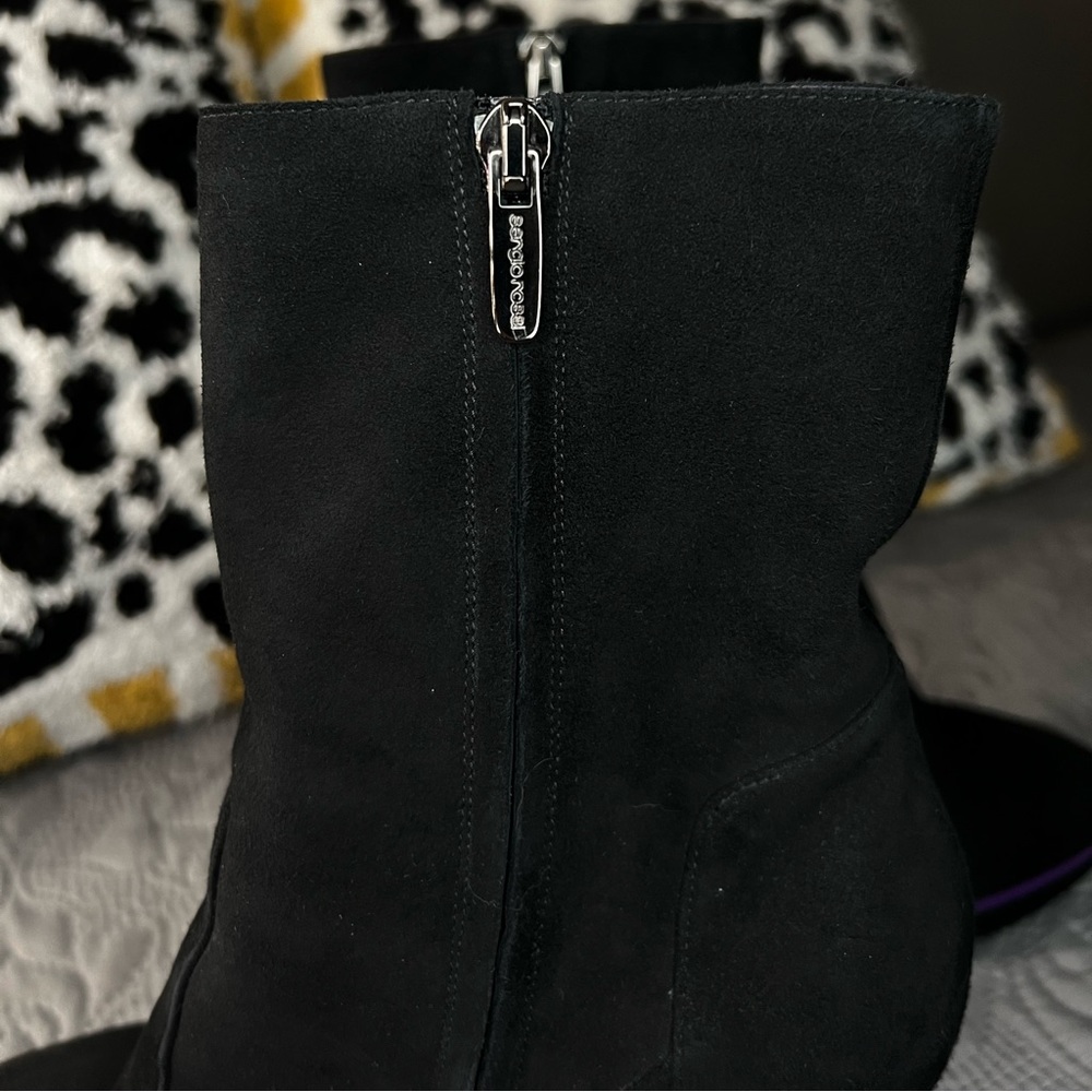 Sergio Rossi Black Suede Purple Accent Bootie 7.5 - Picture 6 of 12
